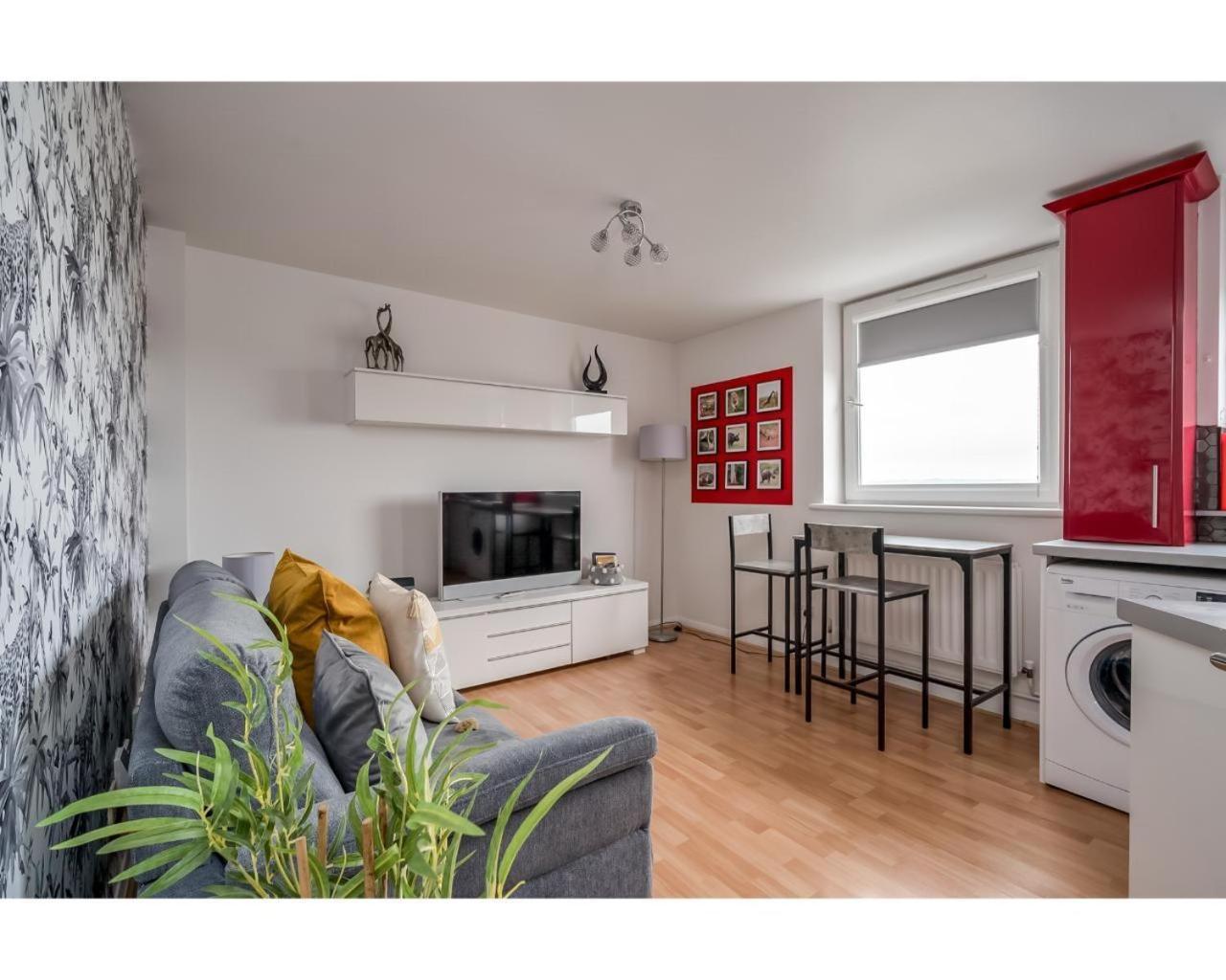 Central Belfast Apartments Jubilee Heights Exterior photo